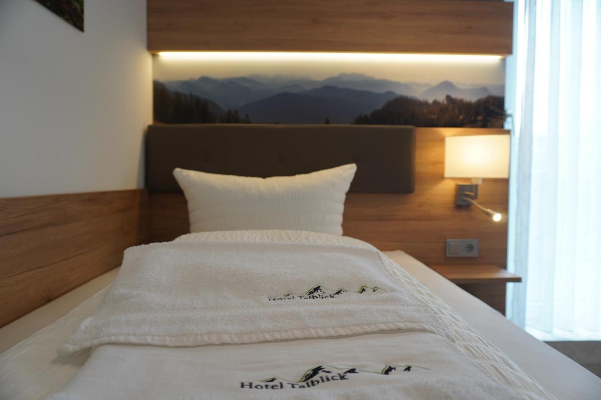 Hotel Talblick Dobel Esterno foto